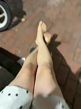 Foto porno Sex online cu Meii-meyy pe KUR.ro