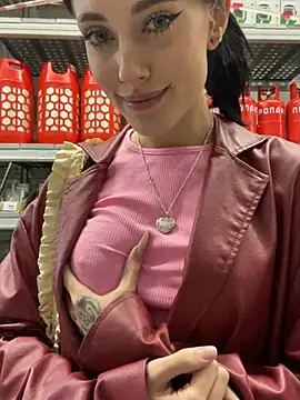 Foto porno Nebunii pe chat marca Melissa_crazy pe KUR.ro