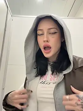 Foto erotica #1304191 pe KUR.ro