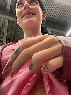 Foto porno Nebunii pe chat marca Melissa_crazy pe KUR.ro