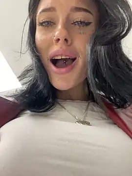 Foto porno Nebunii pe chat marca Melissa_crazy pe KUR.ro
