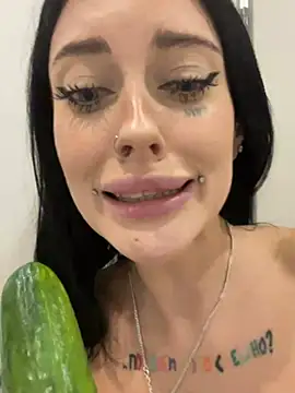 Foto porno Nebunii pe chat marca Melissa_crazy pe KUR.ro