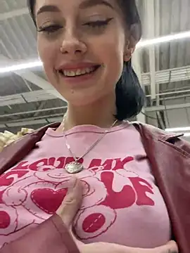 Foto porno Nebunii pe chat marca Melissa_crazy pe KUR.ro