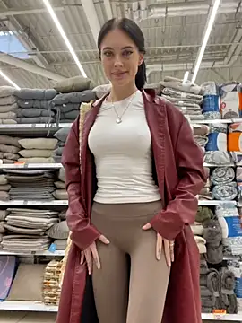 Foto porno Nebunii pe chat marca Melissa_crazy pe KUR.ro