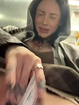 Foto porno Ganduri murdare cu Melissa_crazy pe KUR.ro