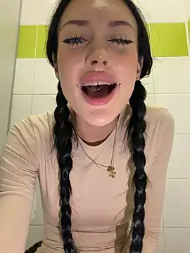 Foto erotica #1679492 pe KUR.ro