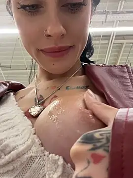 Foto porno Nebunii pe chat marca Melissa_crazy pe KUR.ro