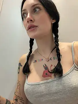 Foto porno Ganduri murdare cu Melissa_crazy pe KUR.ro