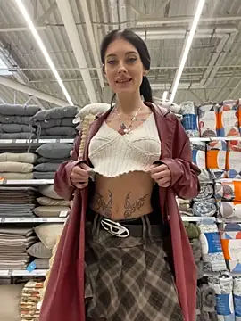 Foto porno Nebunii pe chat marca Melissa_crazy pe KUR.ro