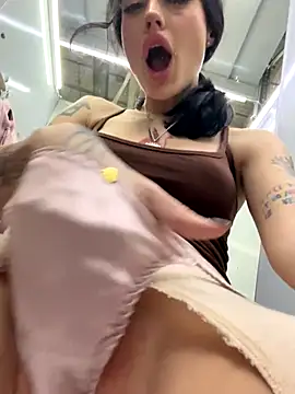 Foto porno Ganduri murdare cu Melissa_crazy pe KUR.ro