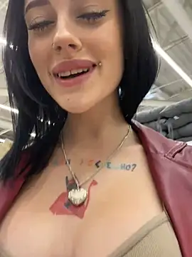 Foto porno Nebunii pe chat marca Melissa_crazy pe KUR.ro