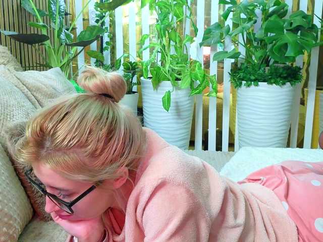 Foto erotica #1428371 pe KUR.ro