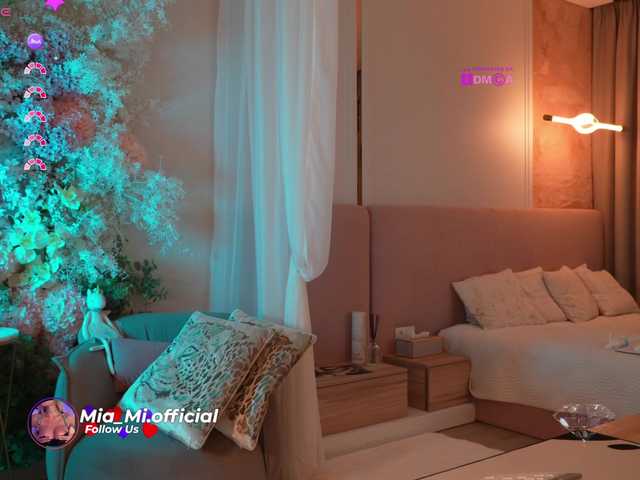 Foto porno Ganduri murdare cu MiaTonyy pe KUR.ro