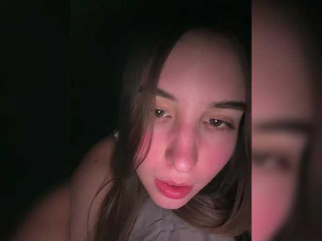 Foto porno Milkaff- se dezbraca la web pe BongaCams pe KUR.ro