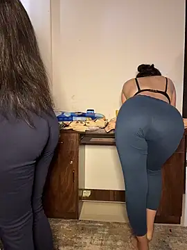 Foto porno Discutii intime cu Miss__Malaika pe KUR.ro