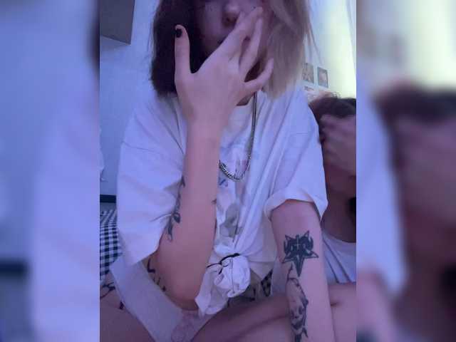 Foto porno Fantezii cu Molly- pe BongaCams pe KUR.ro
