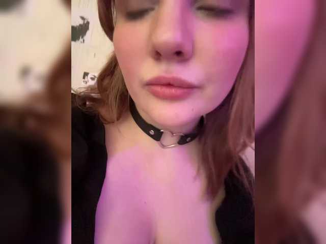 Foto porno Fantezii cu Molly- pe BongaCams pe KUR.ro