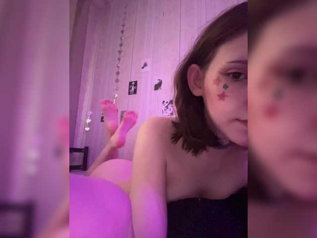 Foto porno Fantezii cu Molly- pe BongaCams pe KUR.ro