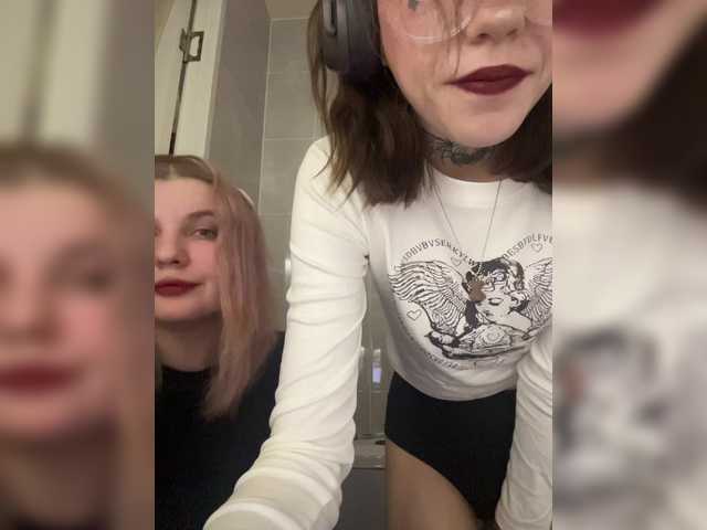 Foto porno Ce sexy este Molly-and-Ewa pe KUR.ro