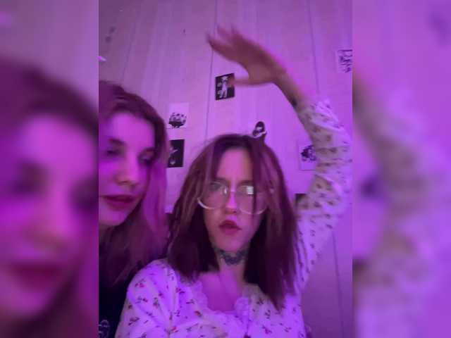 Foto porno Ce sexy este Molly-and-Ewa pe KUR.ro