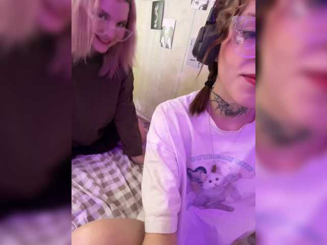 Foto porno Ce sexy este Molly-and-Ewa pe KUR.ro