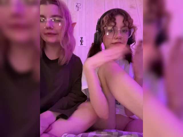 Foto porno Ce sexy este Molly-and-Ewa pe KUR.ro
