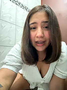 Foto porno Fantezii cu NamiNae pe StripChat pe KUR.ro