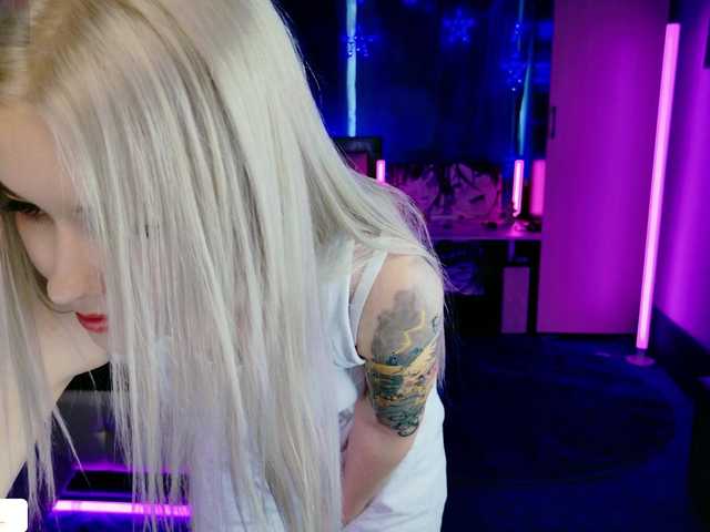 Foto porno Fantezii cu NaomiHita pe BongaCams pe KUR.ro
