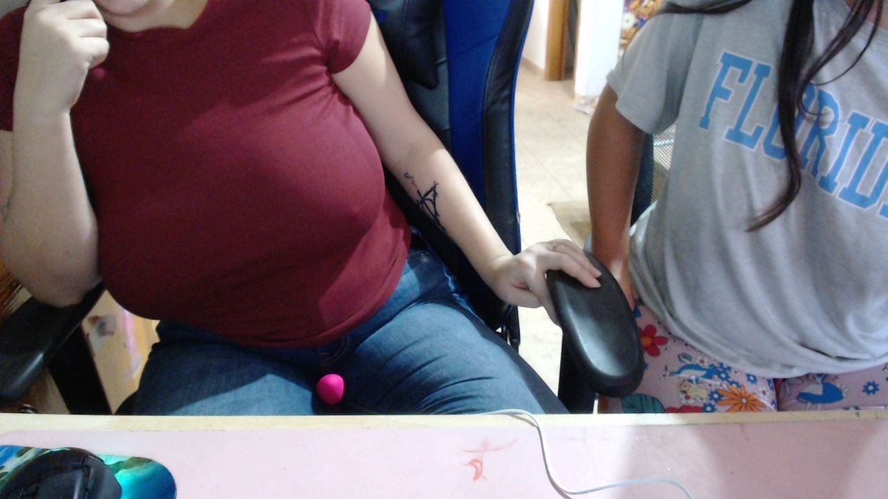 Foto porno Ce sexy este Nefry92 pe KUR.ro