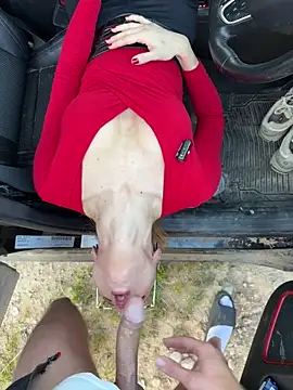 Foto porno Nicoleevien ne arata tot la camera pe KUR.ro