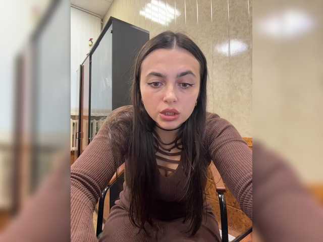 Foto porno Ce sexy este NikkySecrets pe KUR.ro