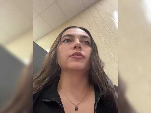 Foto porno Ce sexy este NikkySecrets pe KUR.ro