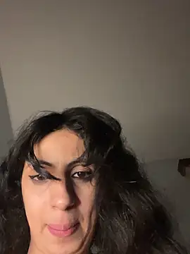 Foto porno Discutii intime cu Noura69 pe KUR.ro