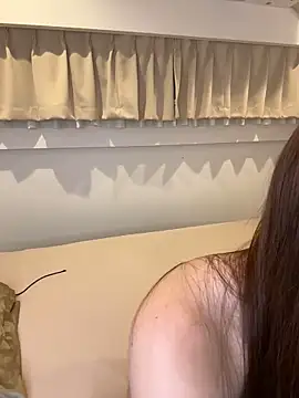 Foto porno Sex online cu OCHAN___X pe KUR.ro