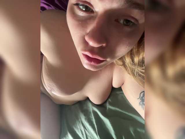 Foto porno Nebunii pe chat marca Onlyfier pe KUR.ro