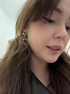 Foto porno Sex online cu Peachy_Dream pe KUR.ro