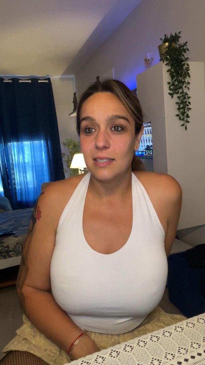 Foto porno Pornite69 se dezbraca la web pe Amateur.TV pe KUR.ro