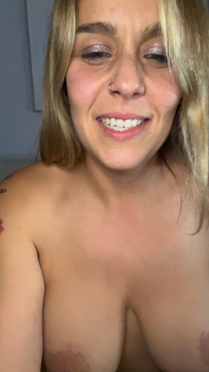 Foto porno Pornite69 se dezbraca la web pe Amateur.TV pe KUR.ro