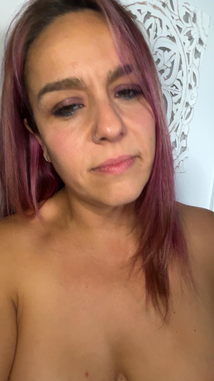 Foto porno Pornite69 se dezbraca la web pe Amateur.TV pe KUR.ro