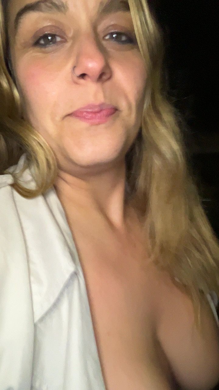 Foto porno Pornite69 vrea sex pe Amateur.TV pe KUR.ro