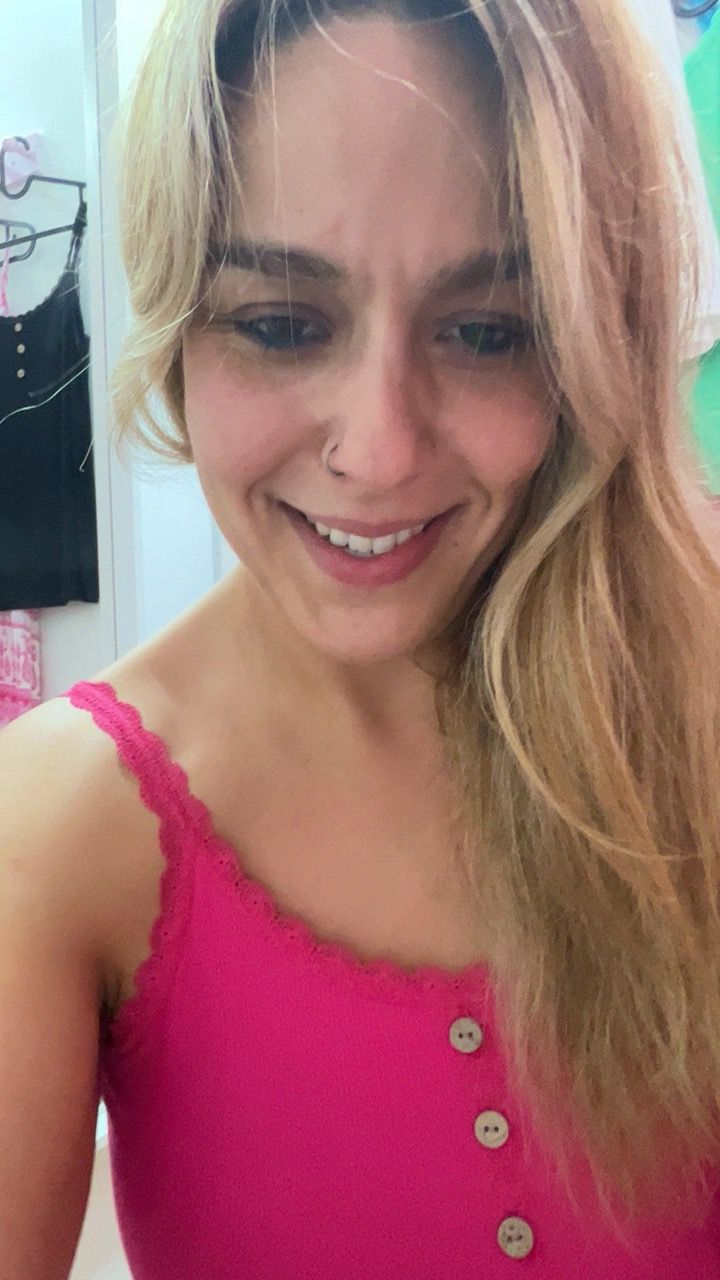 Foto porno Pornite69 se dezbraca la web pe Amateur.TV pe KUR.ro