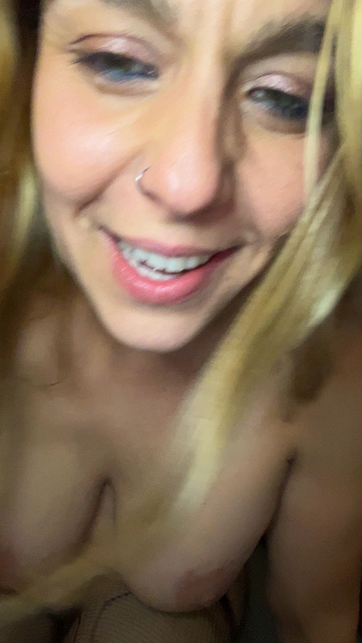 Foto porno Pornite69 vrea sex pe Amateur.TV pe KUR.ro