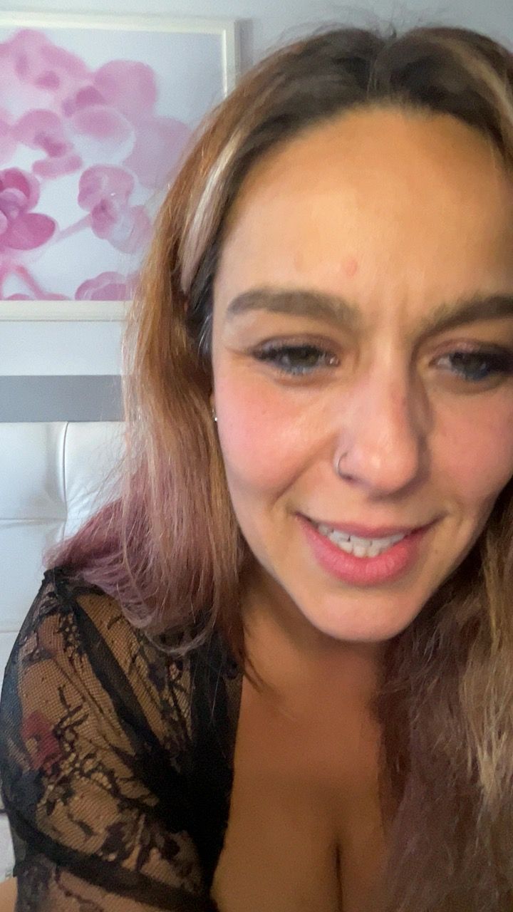 Foto porno Pornite69 se dezbraca la web pe Amateur.TV pe KUR.ro