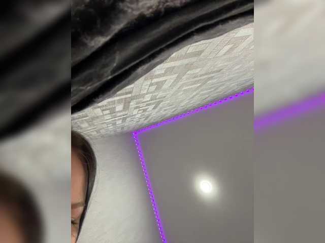 Foto porno Nebunii pe chat marca Rabbits pe KUR.ro