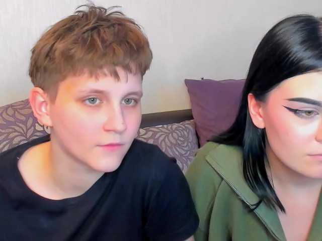 Foto porno Raven-Radiant se dezbraca la web pe BongaCams pe KUR.ro