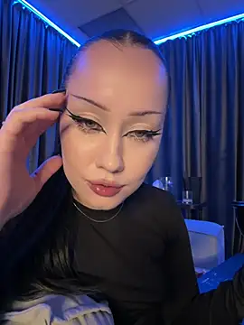Foto porno Nebunii pe chat marca RollingGirls pe KUR.ro