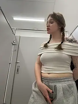 Foto porno Fantezii cu RussianWoman pe StripChat pe KUR.ro