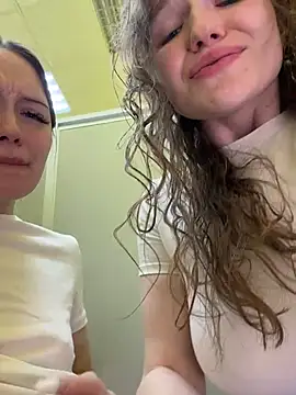 Foto porno Fantezii cu RussianWoman pe StripChat pe KUR.ro