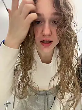 Foto porno Fantezii cu RussianWoman pe StripChat pe KUR.ro