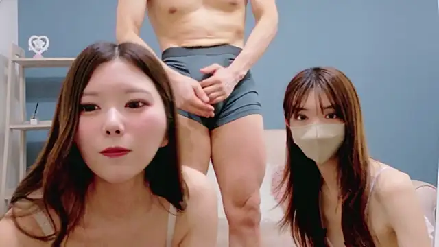 Foto erotica #3123427 pe KUR.ro